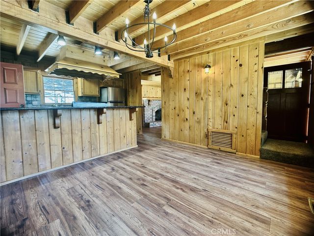 349 Golf Course Road, Lake Arrowhead, CA 92352