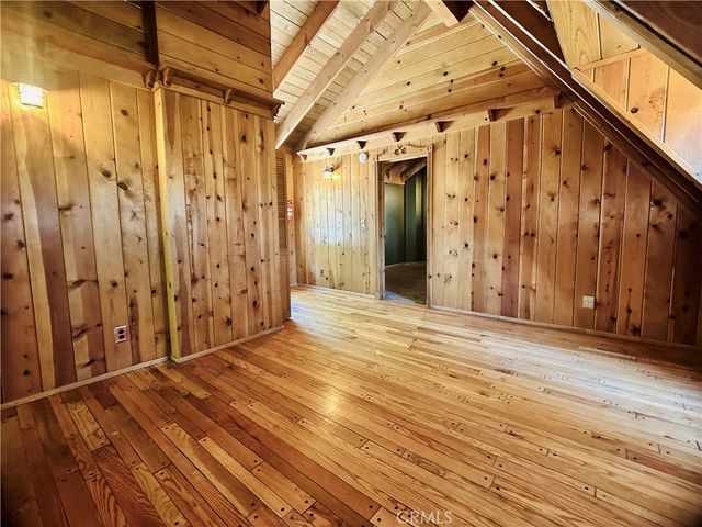 349 Golf Course Road, Lake Arrowhead, CA 92352