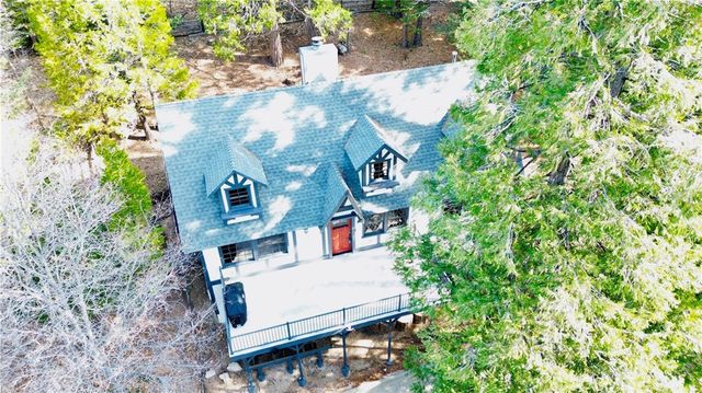 349 Golf Course Road, Lake Arrowhead, CA 92352