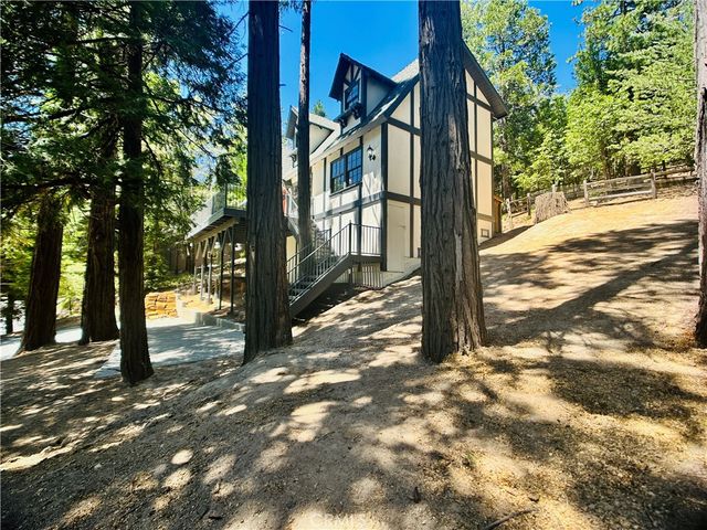 349 Golf Course Road, Lake Arrowhead, CA 92352