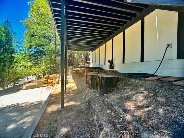 349 Golf Course Road, Lake Arrowhead, CA 92352