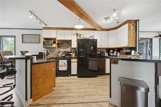 9552 Mason Creek RD, Norfolk, VA 23503