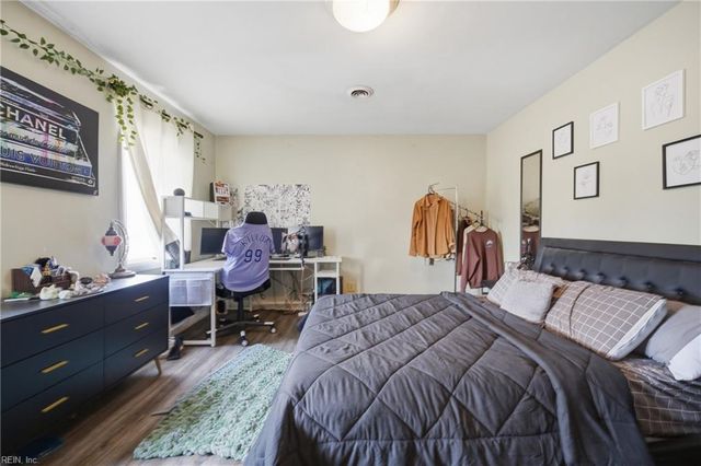 9552 Mason Creek RD, Norfolk, VA 23503
