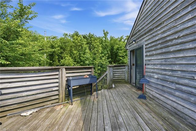 9552 Mason Creek RD, Norfolk, VA 23503