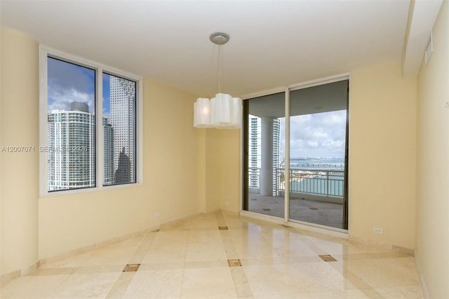 888 Brickell Key Dr 2802, Miami, FL 33131
