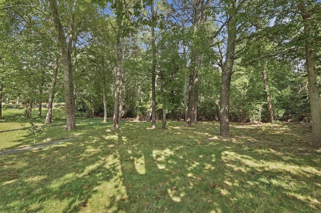 52 Cranberry Lane, Yarmouth, MA 02664