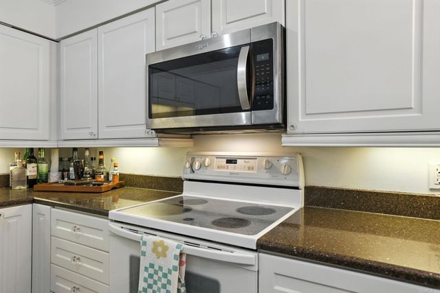 1 Treetops Ln Apt 803, Little Rock, AR 72202