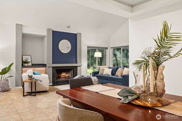 9042 Gleneagle Drive, Blaine, WA 98230