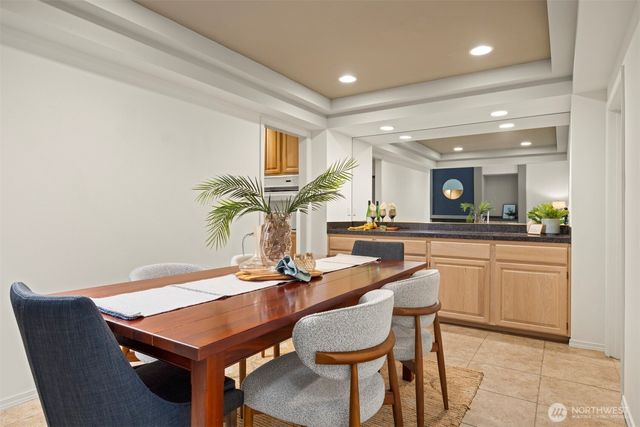 9042 Gleneagle Drive, Blaine, WA 98230