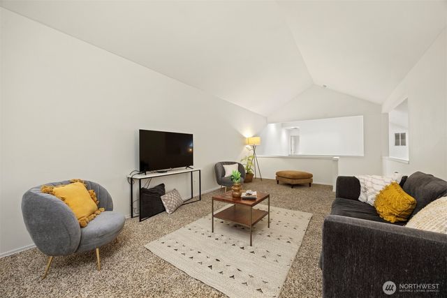 9042 Gleneagle Drive, Blaine, WA 98230