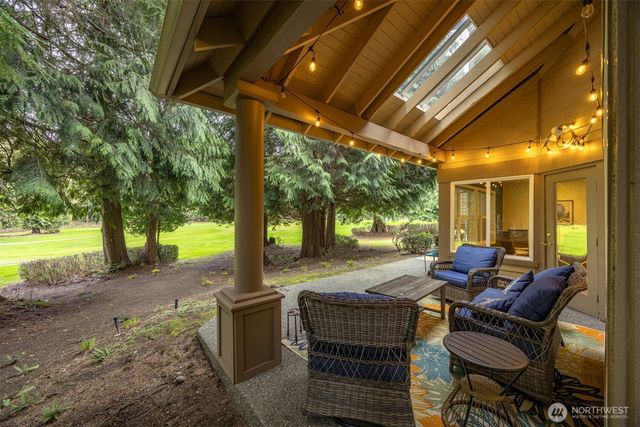 9042 Gleneagle Drive, Blaine, WA 98230