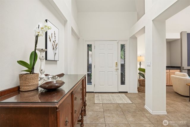 9042 Gleneagle Drive, Blaine, WA 98230