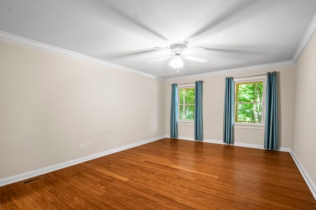 612 Fairway Trl, Springfield, TN 37172