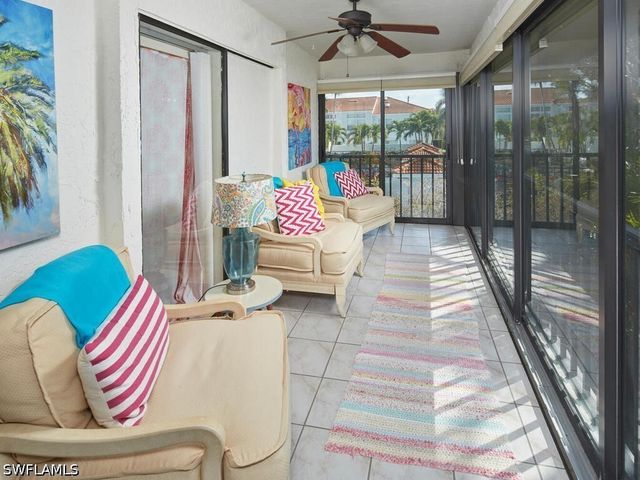 415 10th AVE S 7, Naples, FL 34102