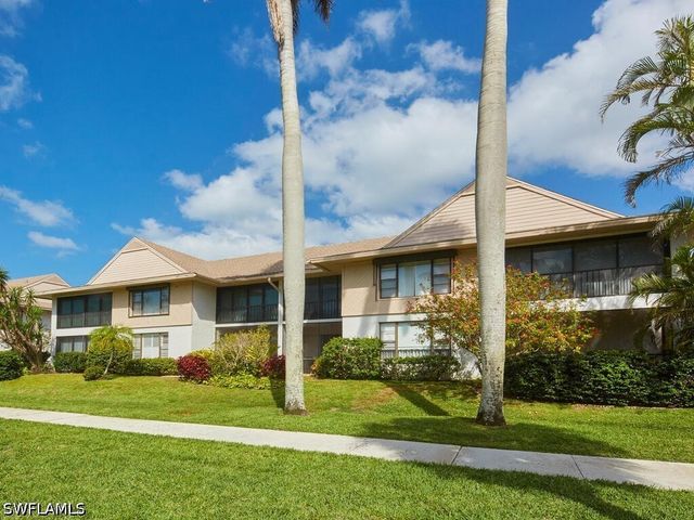415 10th AVE S 7, Naples, FL 34102