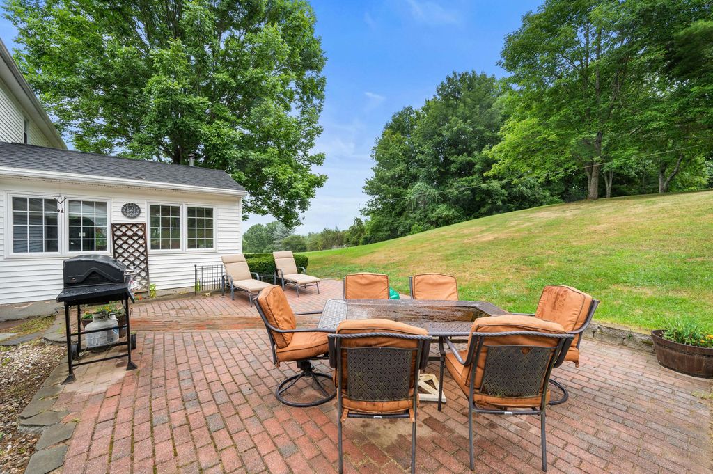 9 Fairway Drive, Auburn, ME 04210 — photo 5