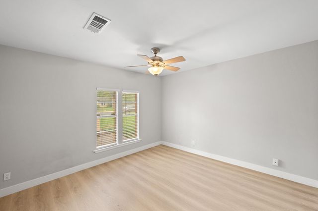 902 Emerald Wood DR, Austin, TX 78745