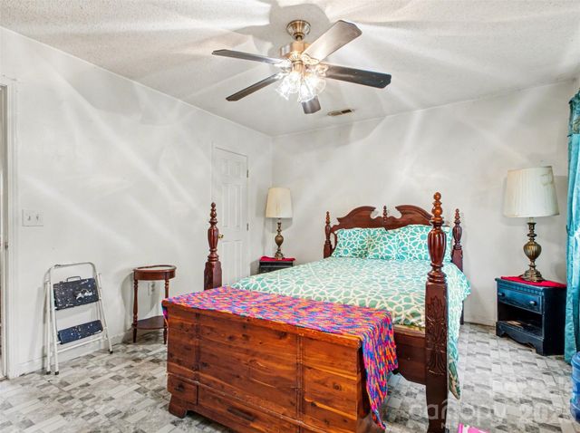 201 Bishop Lane, Concord, NC 28025