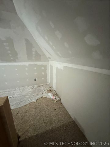 608 S Hickory Street, Sapulpa, OK 74066