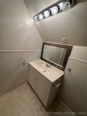 608 S Hickory Street, Sapulpa, OK 74066