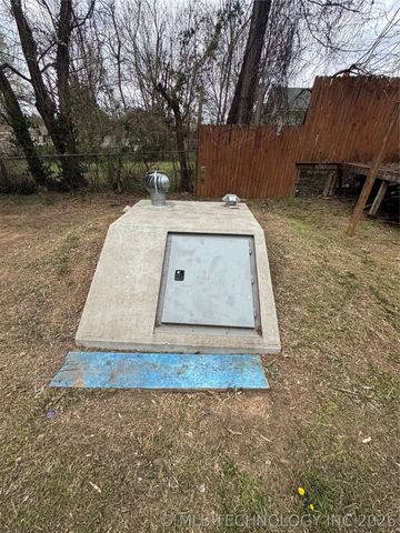 608 S Hickory Street, Sapulpa, OK 74066