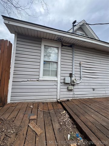 608 S Hickory Street, Sapulpa, OK 74066