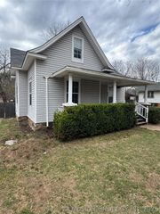 608 S Hickory Street, Sapulpa, OK 74066