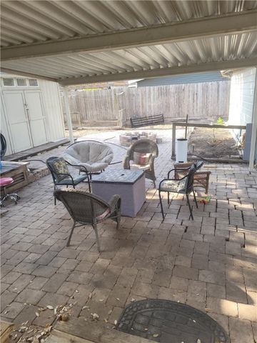 942 Delaine Dr, Corpus Christi, TX 78411