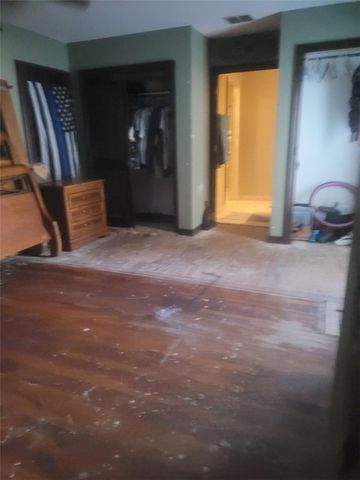 942 Delaine Dr, Corpus Christi, TX 78411