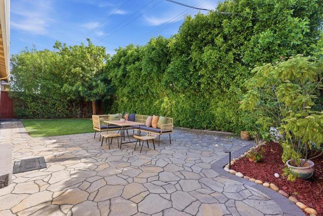 1850 Briarwood Drive, Santa Clara, CA 95051