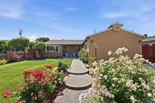 1850 Briarwood Drive, Santa Clara, CA 95051