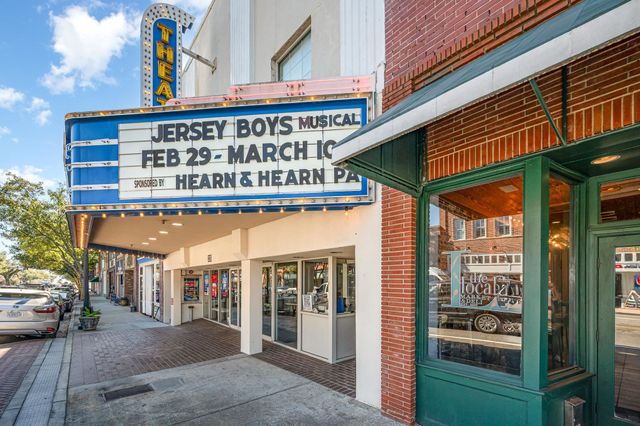 3300 Little Bay Dr., Conway, SC 29526