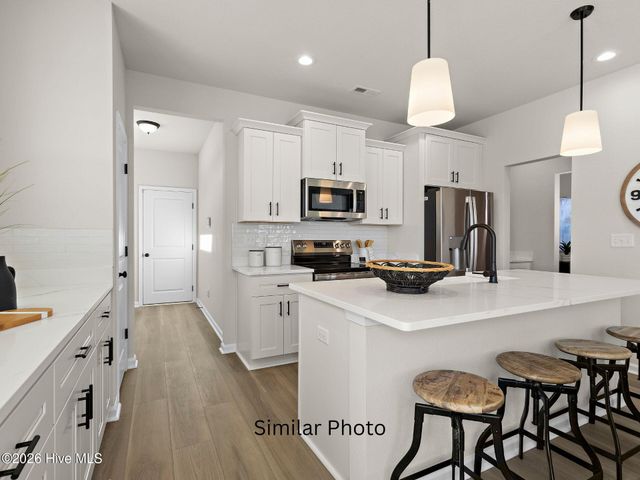 206 Halifax Court, Shiloh, NC 27974