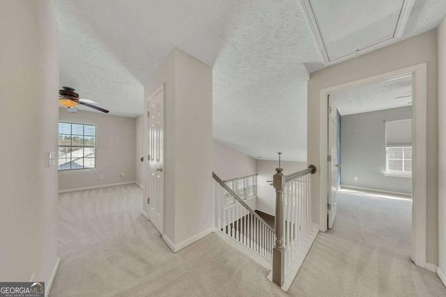 194 W Oaks Place, Woodstock, GA 30188