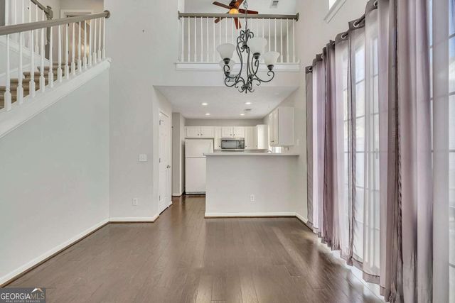 194 W Oaks Place, Woodstock, GA 30188