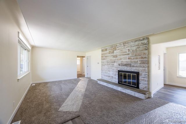 2462 Green Acres Drive, Grand Blanc, MI 48439
