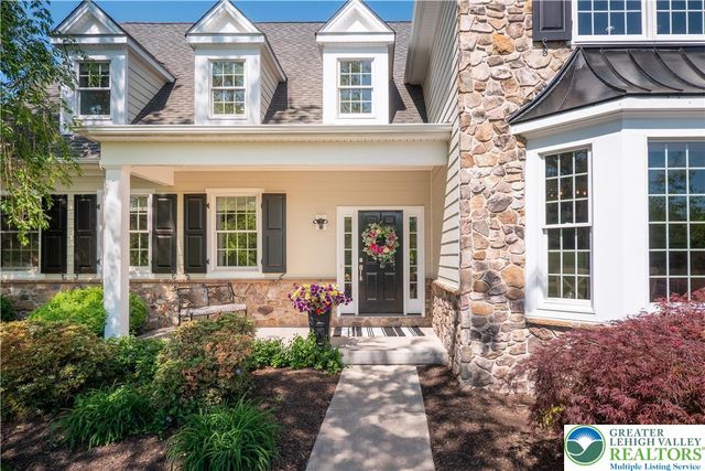 1910 Tulpe Way, Springfield Twp, PA 18077