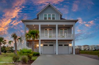 8109 Grand Harbour Court, Wilmington, NC 28411