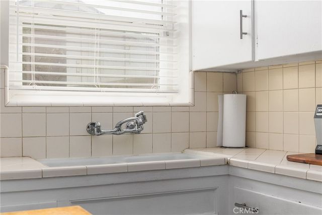 5922 N Vista, San Gabriel, CA 91775