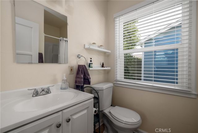 5922 N Vista, San Gabriel, CA 91775