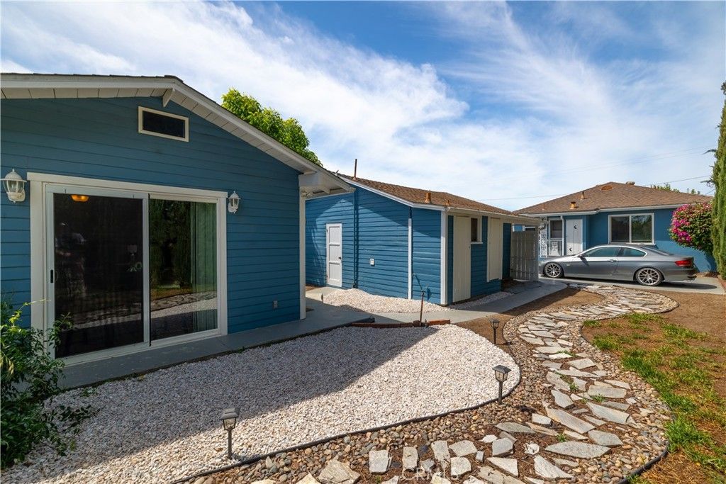 5922 N Vista, San Gabriel, CA 91775