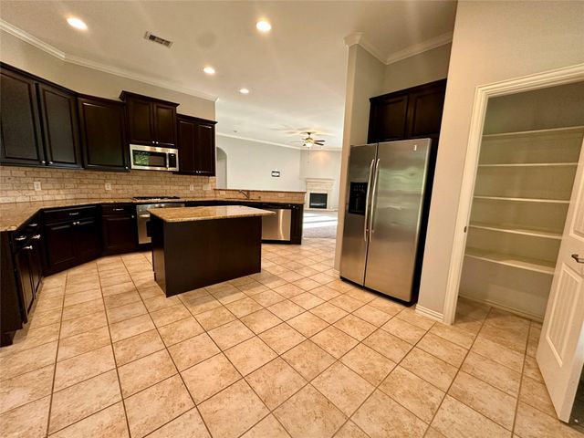 12102 Cove Harbor Lane, Cypress, TX 77433