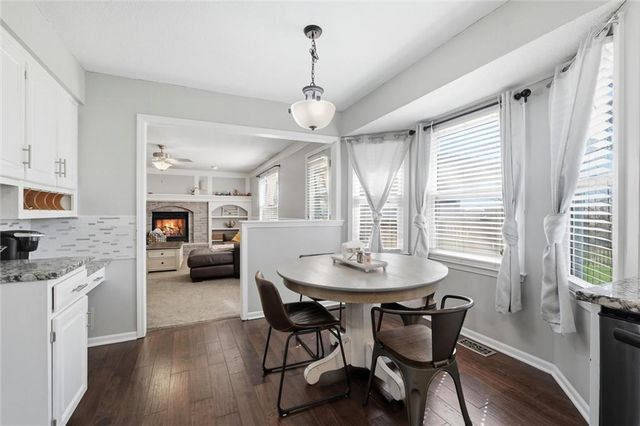 307 N Mesquite Street, Olathe, KS 66061