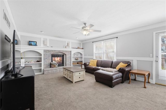 307 N Mesquite Street, Olathe, KS 66061