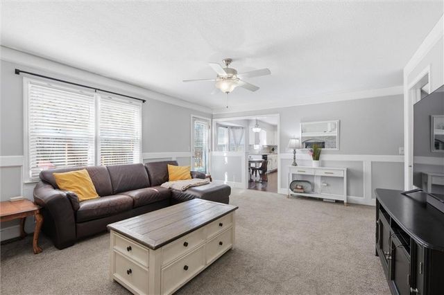 307 N Mesquite Street, Olathe, KS 66061