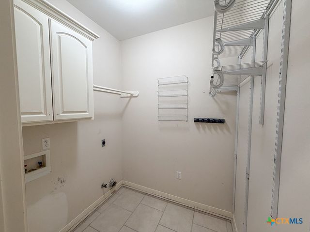 204 Windwood Lane, Victoria, TX 77904