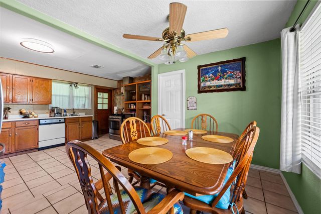 608 Alta Vista Drive, Pasadena, TX 77502