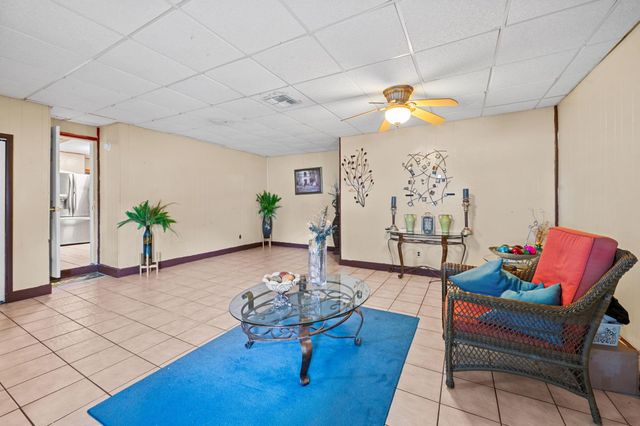 608 Alta Vista Drive, Pasadena, TX 77502