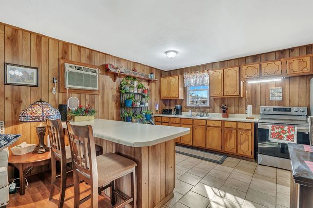 242 Union Ridge Rd, Wartrace, TN 37183