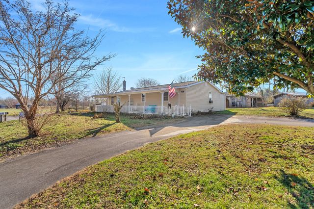 242 Union Ridge Rd, Wartrace, TN 37183